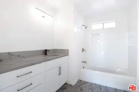 231 E Hyde Park Blvd, Inglewood, CA 90302 — photo 47