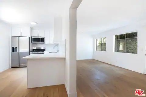 231 E Hyde Park Blvd, Inglewood, CA 90302 — photo 9