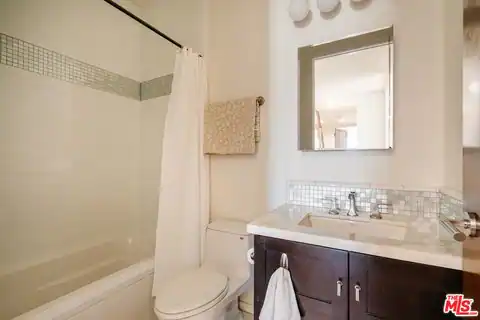 34 Galleon St, Marina Del Rey, CA 90292 — photo 14