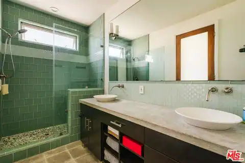 34 Galleon St, Marina Del Rey, CA 90292 — photo 16