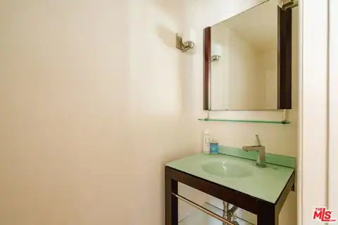 34 Galleon St, Marina Del Rey, CA 90292 — photo 8