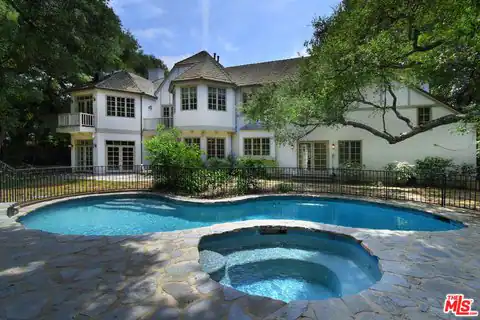 3254 Oakdell Rd, Studio City, CA 91604 — photo 2