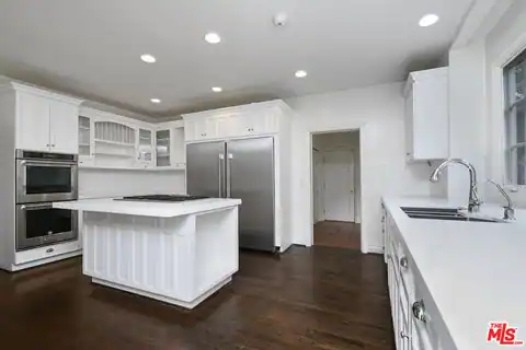 3254 Oakdell Rd, Studio City, CA 91604 — photo 22