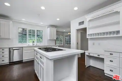 3254 Oakdell Rd, Studio City, CA 91604 — photo 23