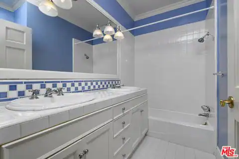 3254 Oakdell Rd, Studio City, CA 91604 — photo 34