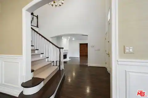 3254 Oakdell Rd, Studio City, CA 91604 — photo 8