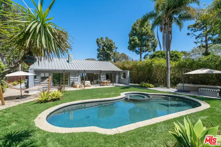 28036 Sea Lane Dr, Malibu, CA 90265