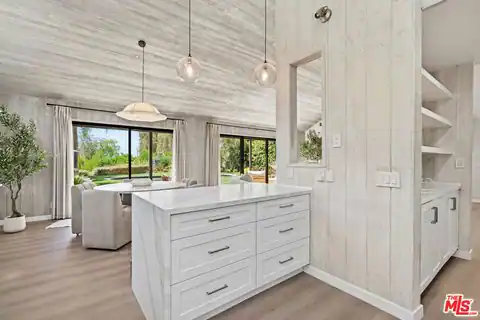 28036 Sea Lane Dr, Malibu, CA 90265 — photo 10