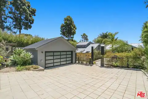 28036 Sea Lane Dr, Malibu, CA 90265 — photo 2