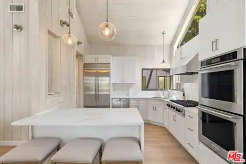 28036 Sea Lane Dr, Malibu, CA 90265 — photo 9