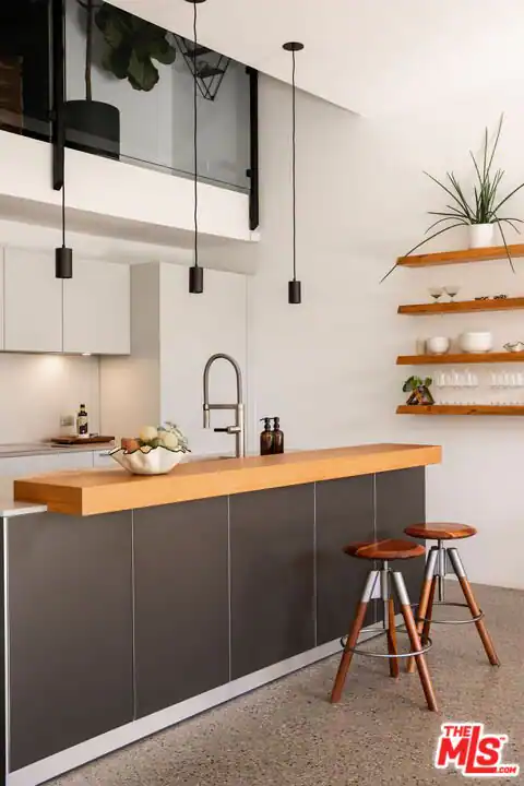 1329 California Ave #102, Santa Monica, CA 90403 — photo 11
