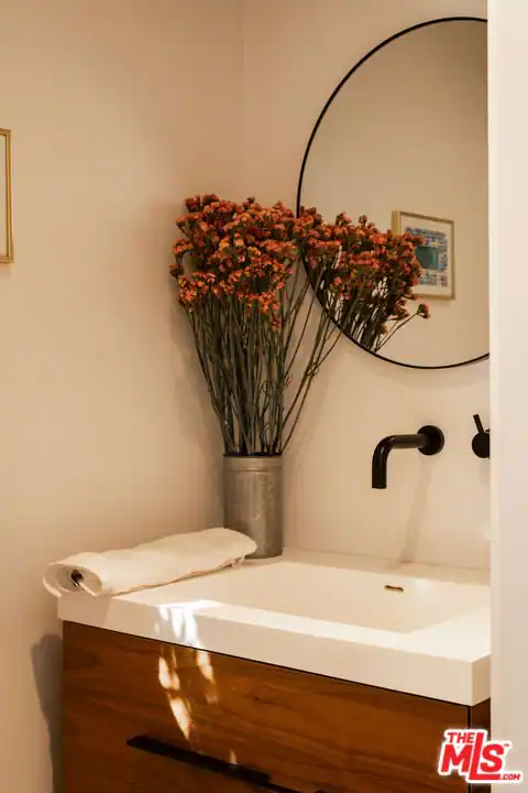1329 California Ave #102, Santa Monica, CA 90403 — photo 13