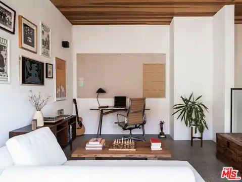 1329 California Ave #102, Santa Monica, CA 90403 — photo 29