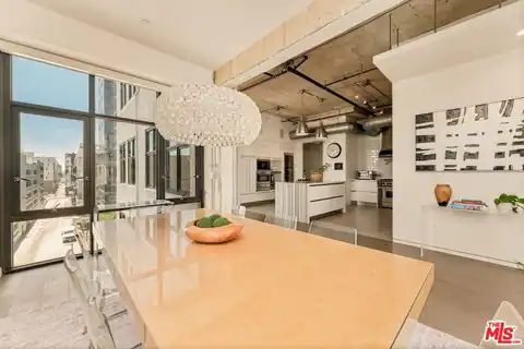 330 W 11th St #401 & 402, Los Angeles, CA 90015 — photo 20
