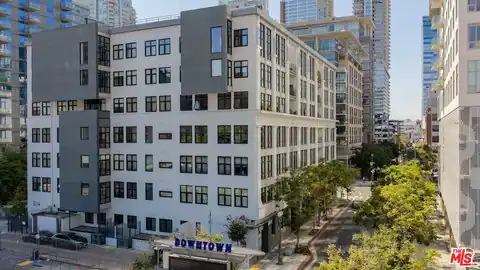 330 W 11th St #401 & 402, Los Angeles, CA 90015 — photo 35