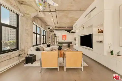 330 W 11th St #401 & 402, Los Angeles, CA 90015 — photo 5