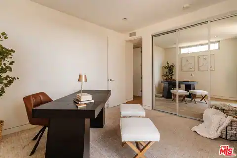 3642 Beverly Ridge Dr, Sherman Oaks, CA 91423 — photo 26
