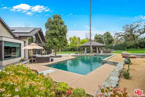 17352 Magnolia Blvd, Encino, CA 91316 — photo 4