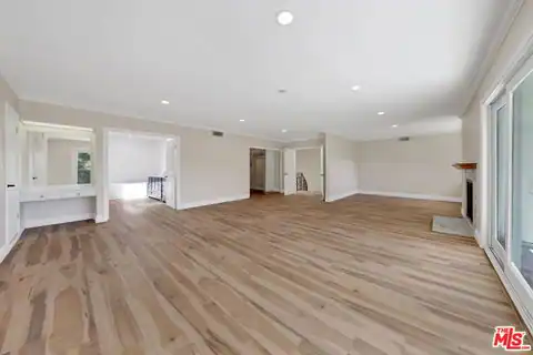 16608 Park Lane Cir, Los Angeles, CA 90049 — photo 38