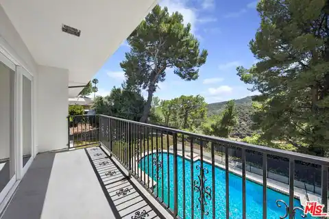 16608 Park Lane Cir, Los Angeles, CA 90049 — photo 48