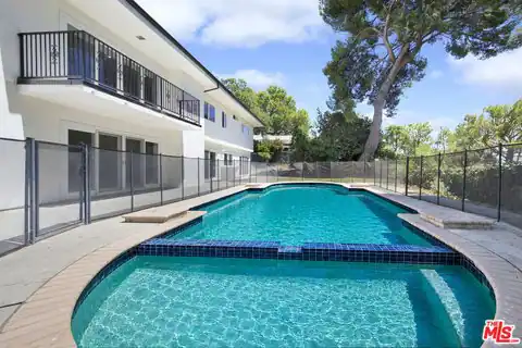 16608 Park Lane Cir, Los Angeles, CA 90049 — photo 56