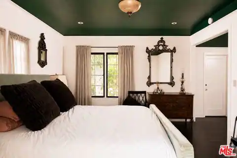 6470 Ivarene Ave, Los Angeles, CA 90068 — photo 12