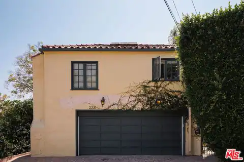 6470 Ivarene Ave, Los Angeles, CA 90068 — photo 19