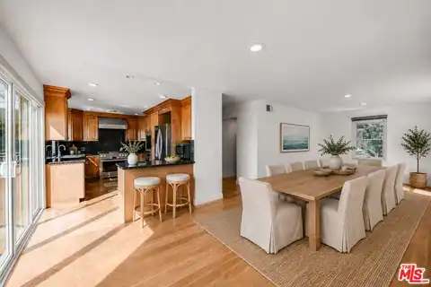6457 Surfside Way, Malibu, CA 90265 — photo 17