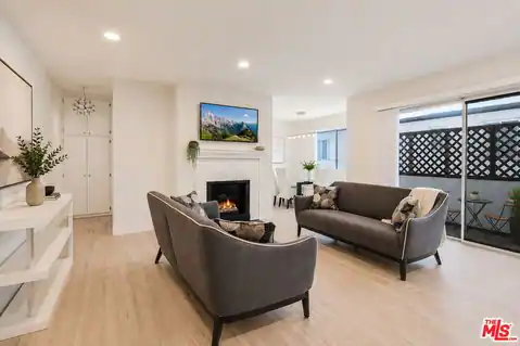 404 San Vicente Blvd #204, Santa Monica, CA 90402 — photo 4