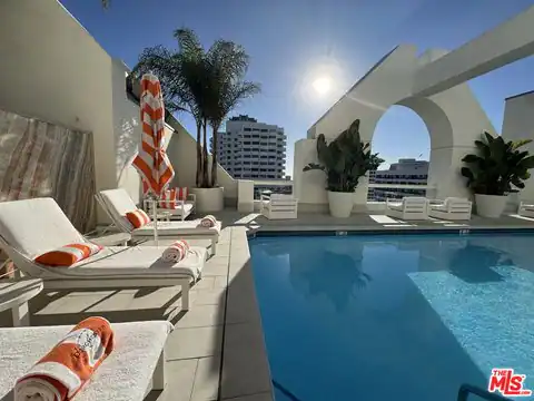 10520 Wilshire Blvd #701, Los Angeles, CA 90024 — photo 30