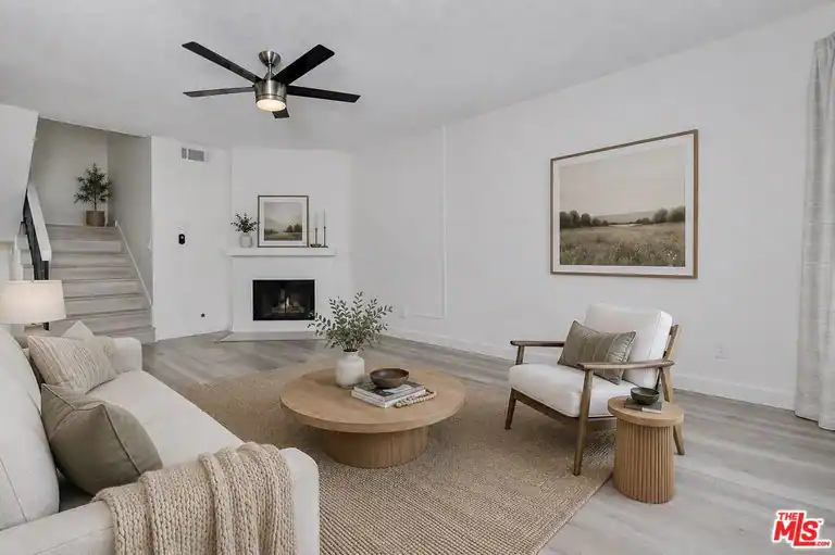 1273 Alessandro Dr, Newbury Park, CA 91320