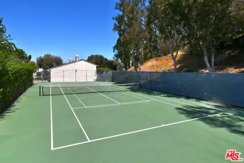 1273 Alessandro Dr, Newbury Park, CA 91320 — photo 31