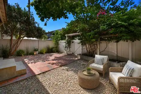 1273 Alessandro Dr, Newbury Park, CA 91320 — photo 4