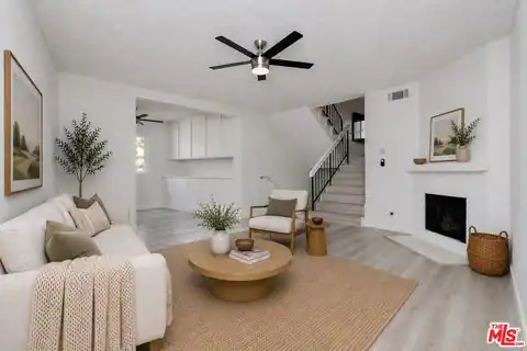 1273 Alessandro Dr, Newbury Park, CA 91320 — photo 7