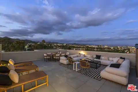 7428 Santa Monica Blvd #PH 505, West Hollywood, CA 90046 — photo 17