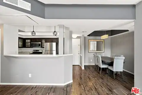 14347 Albers St #302, Los Angeles, CA 91401 — photo 6