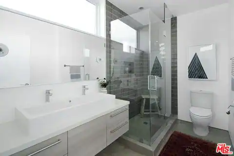 927 Hyperion Ave, Los Angeles, CA 90029 — photo 17