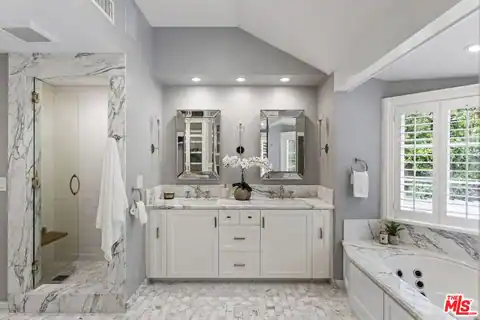 15938 Valley Vista Blvd, Los Angeles, CA 91436 — photo 20