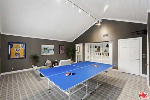 15938 Valley Vista Blvd, Los Angeles, CA 91436 — photo 35