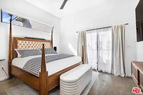 1205 N Genesee Ave, West Hollywood, CA 90046 — photo 14