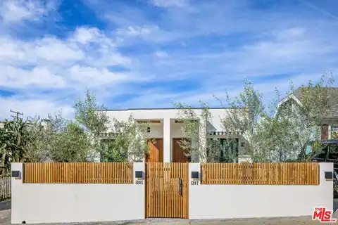 1205 N Genesee Ave, West Hollywood, CA 90046 — photo 4