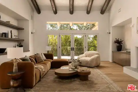 17647 Belinda St, Encino, CA 91316 — photo 15