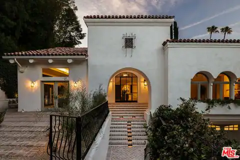 17647 Belinda St, Encino, CA 91316 — photo 3