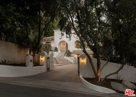 17647 Belinda St, Encino, CA 91316 — photo 35