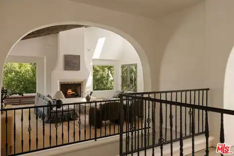 17647 Belinda St, Encino, CA 91316 — photo 6