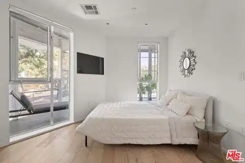 1030 N Kings Rd #201, West Hollywood, CA 90069 — photo 10