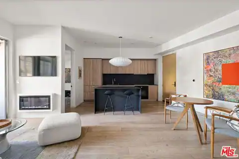 1030 N Kings Rd #201, West Hollywood, CA 90069 — photo 4