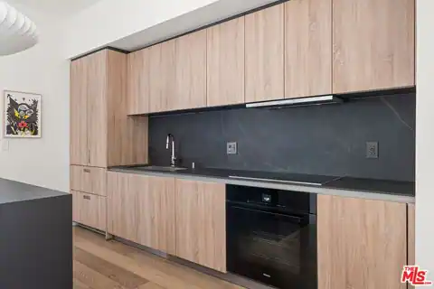 1030 N Kings Rd #201, West Hollywood, CA 90069 — photo 6