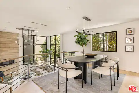 914 West Knoll Dr, West Hollywood, CA 90069 — photo 20