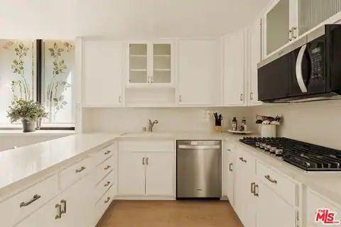 211 S Spalding Dr #107S, Beverly Hills, CA 90212 — photo 5